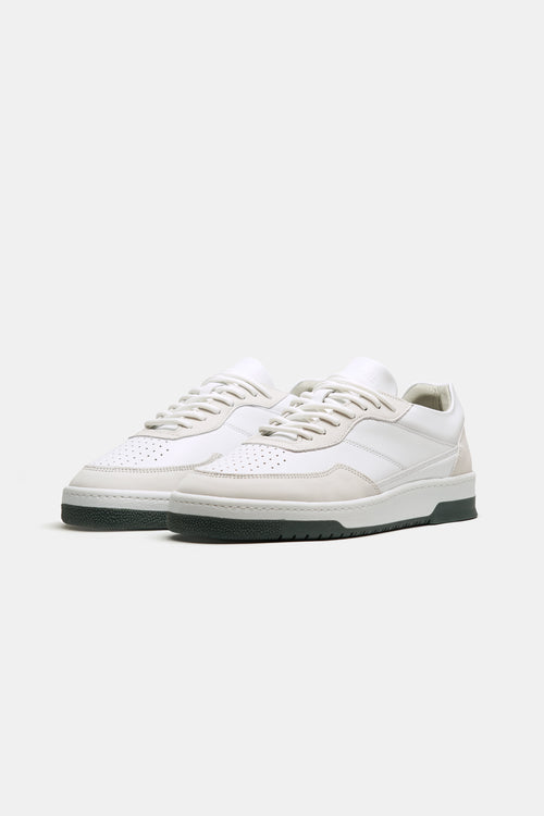 Lakes * The Classic Sneakers
